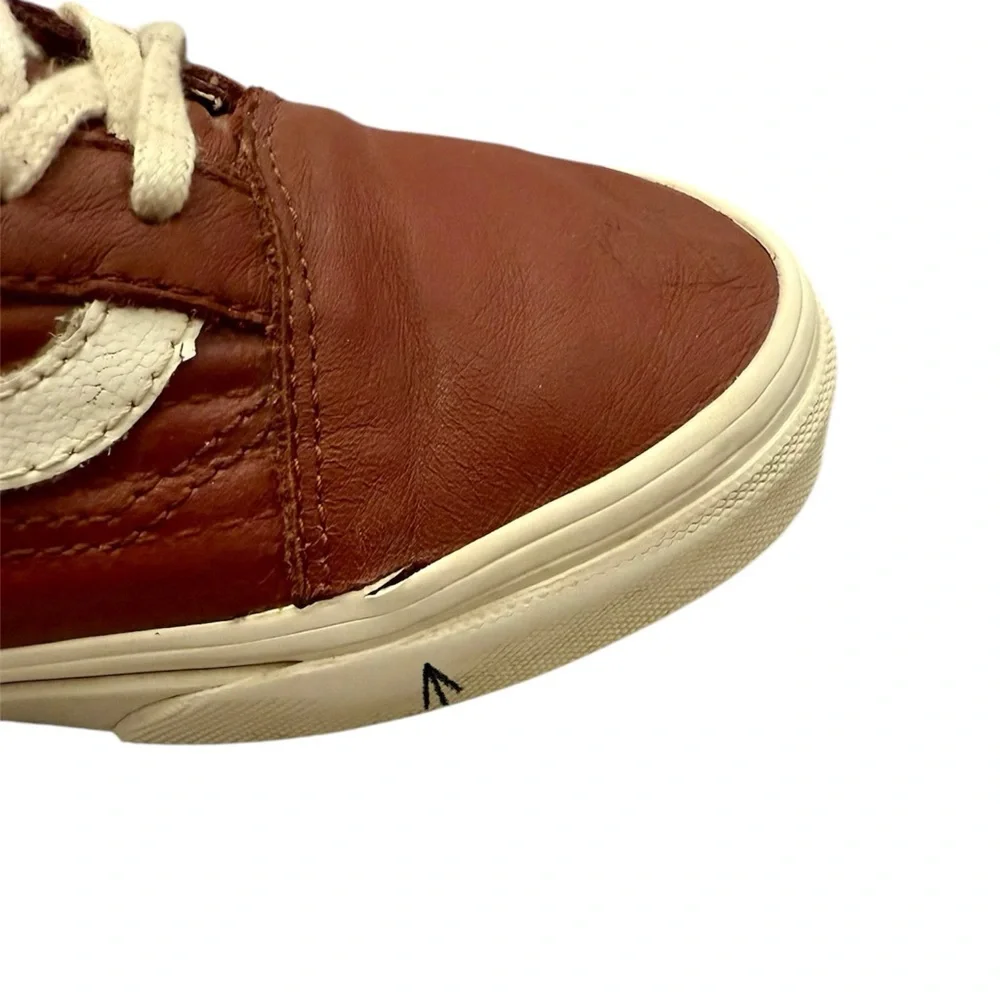 Vans White and Burgundy Old Skool Leather Size 7 Men’s 5.5